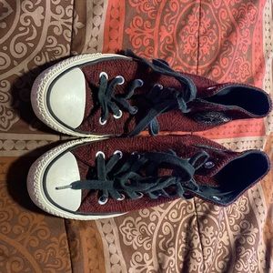 Red Converse